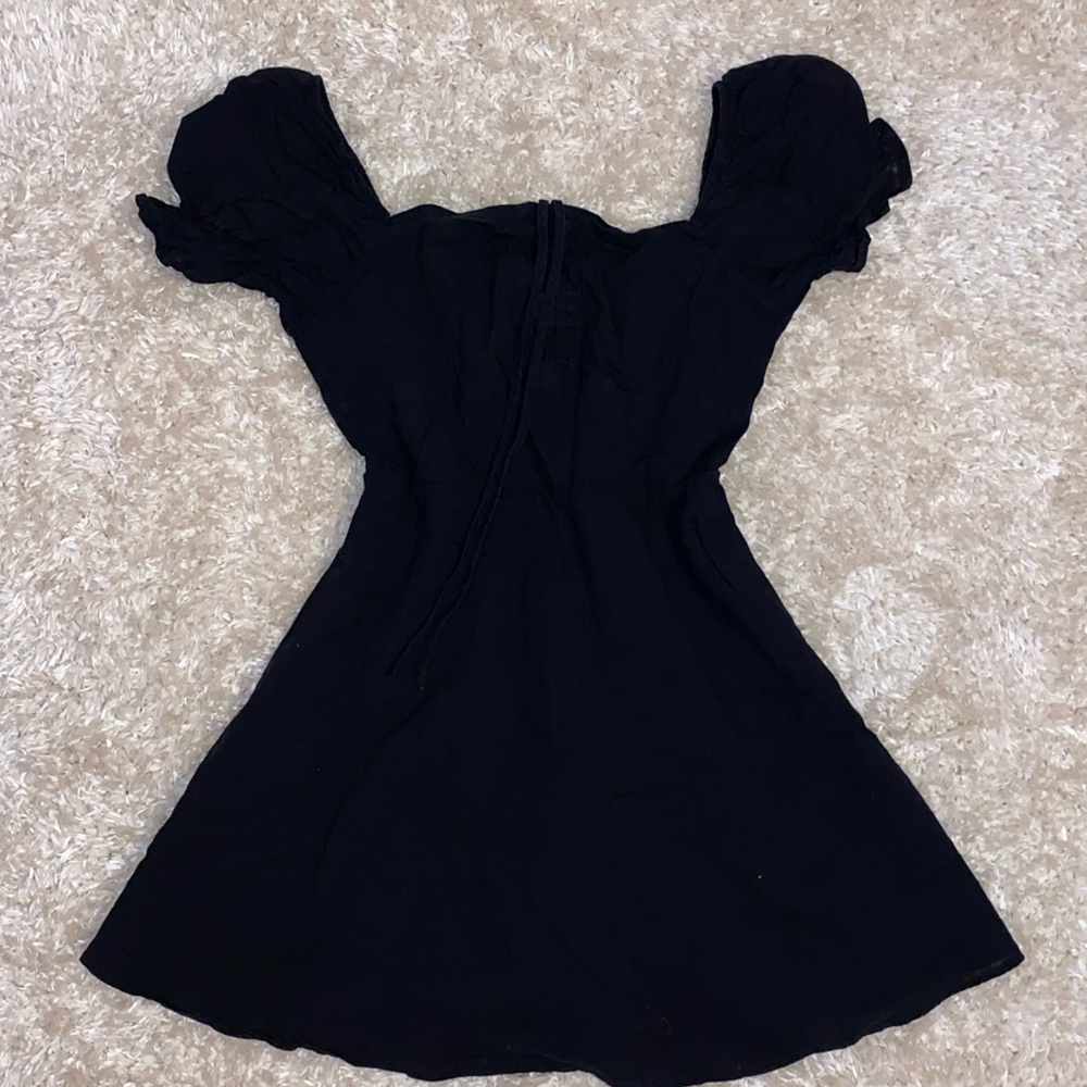 Black puffer sleeve dress